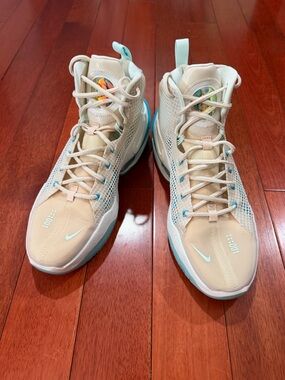 Nike Pearl White / Vivid Sky Air Zoom G.T. Jump Box Label